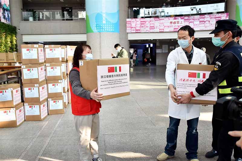 La province chinoise du Zhejiang envoie des experts médicaux en Italie