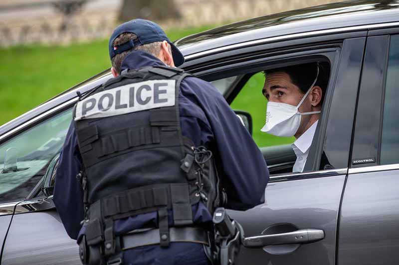 Le premier jour de confinement en France