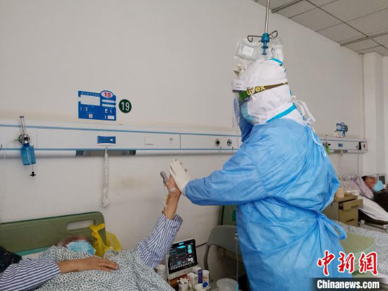 La Chine dépense 2 395 dollars en moyenne pour chaque patient atteint du COVID-19