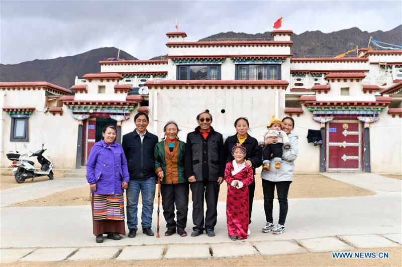 Les Tibétains réinstallés profitent d'une nouvelle vie à Lhassa