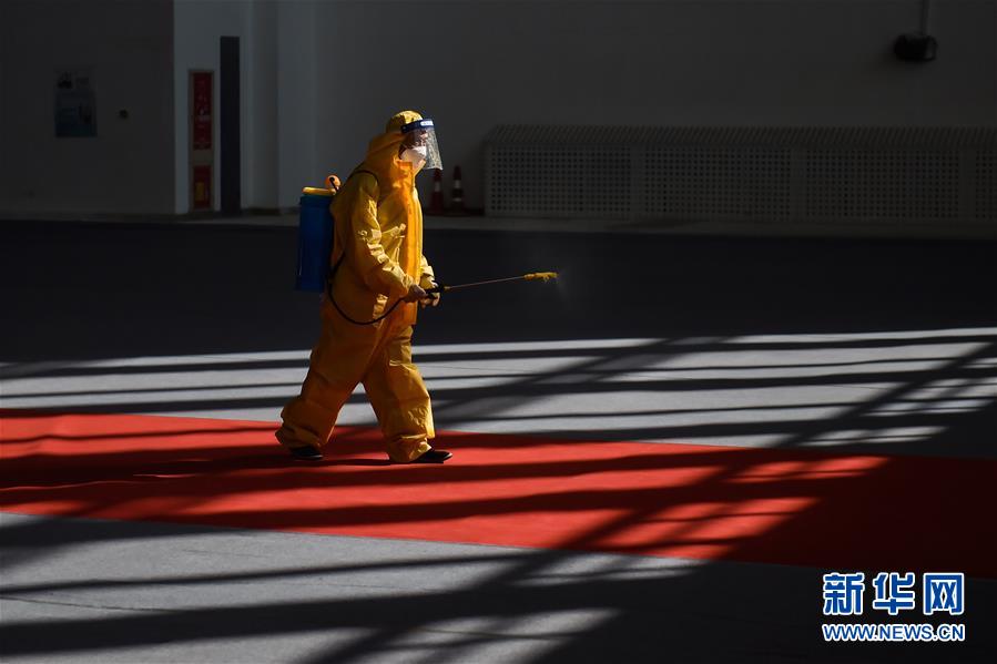 Beijing et le Hubei maintiennent une réponse de haut niveau à l'épidémie de COVID-19 malgré la fin du confinement à Wuhan
