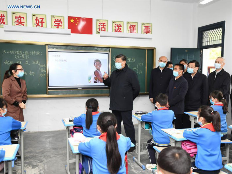 Xi Jinping inspecte la réduction de la pauvreté dans la province chinoise du Shaanxi