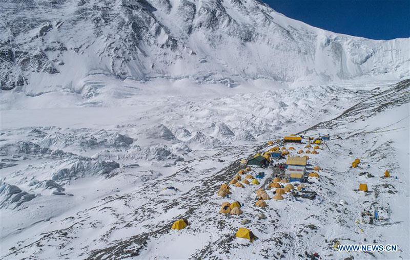 A la découverte du camp avancé à 6 500 mètres d'altitude sur le mont Everest 