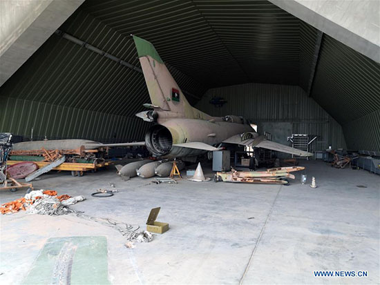 Le gouvernement libyen a repris une base aérienne de l'armée basée dans l'est