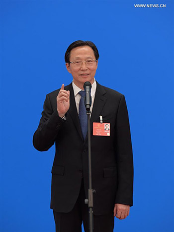 Chine : interview de ministres par liaison vidéo