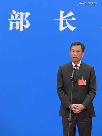 Chine : interview de ministres par liaison vidéo