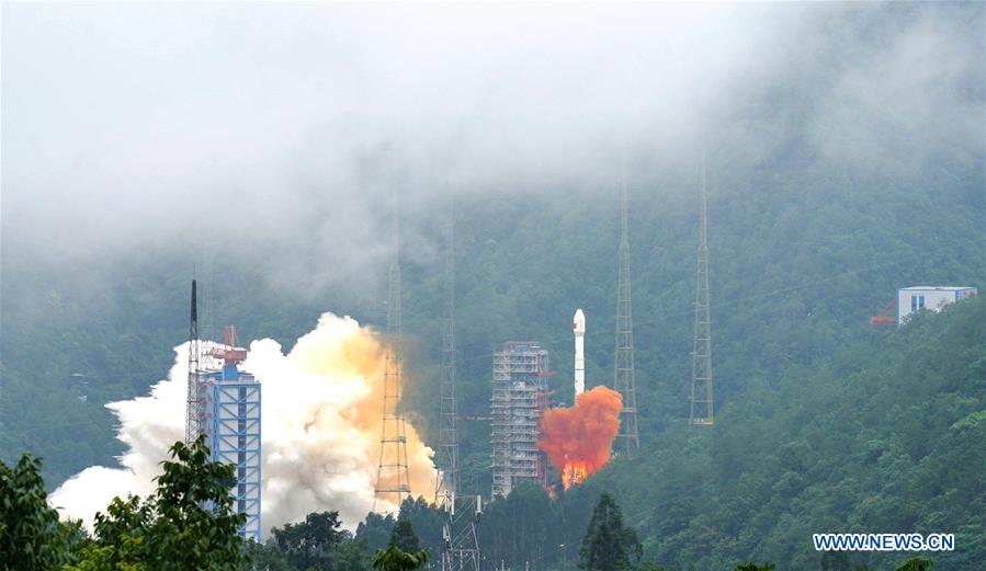 La Chine lance le dernier satellite du système BDS