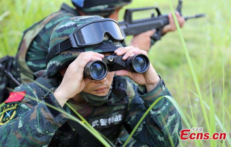 La police armée mène un exercice dans le Fujian