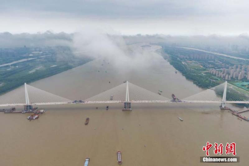 Fin de la fermeture du 5e pont sur le Yangtsé à Nanjing