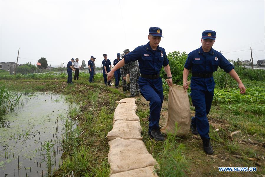 La Chine élève son niveau d'intervention d'urgence face aux inondations continues