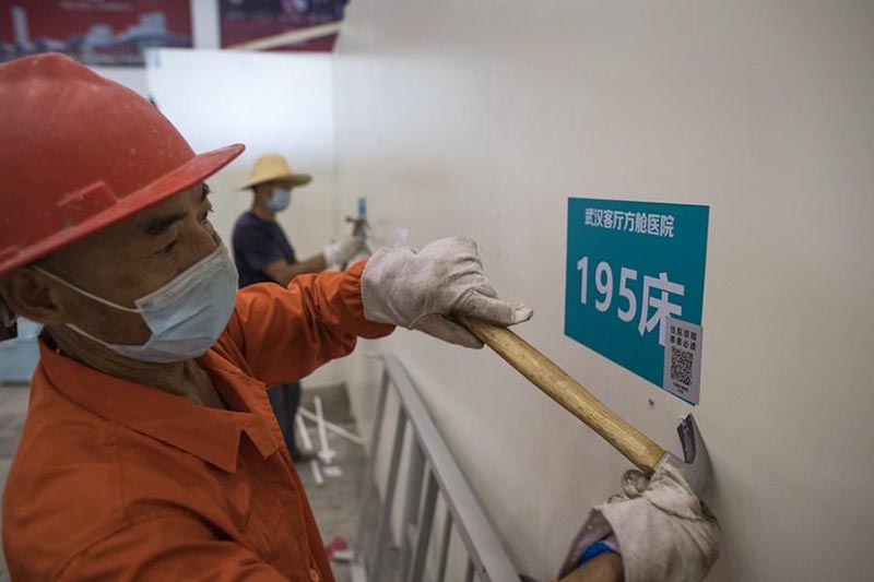 Wuhan démonte les installations hospitalières d'un hôpital de fortune 