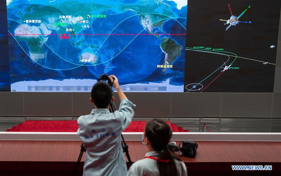 La sonde martienne chinoise achève sa première correction orbitale