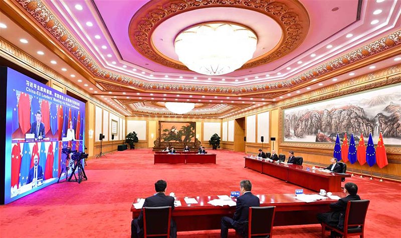 Xi Jinping co-organise la réunion des dirigeants Chine-Allemagne-UE par liaison vidéo