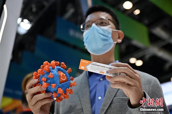 Les premiers volontaires au vaccin anti-COVID chinois concluent une observation de 6 mois, la deuxième dose bientôt prévue