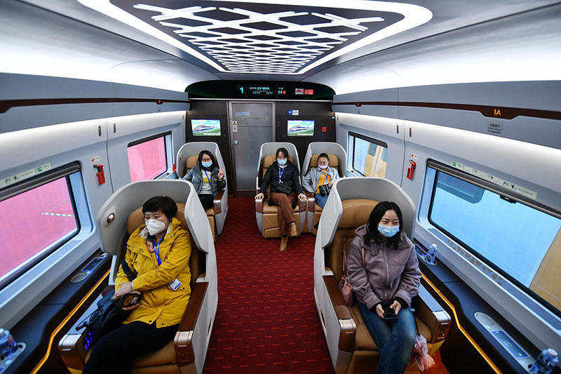 La Chine développe un train à grande vitesse pouvant circuler sur différents systèmes ferroviaires