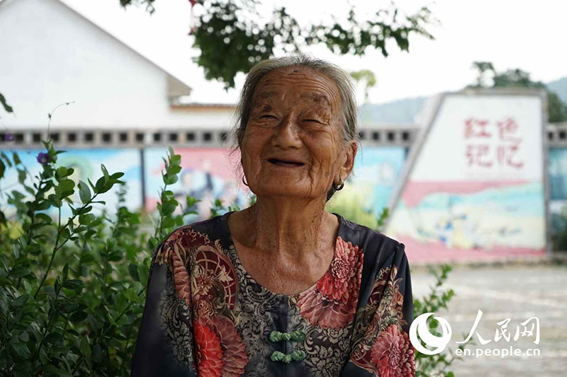 La lutte contre la pauvreté au Shandong : les histoires derrière les sourires