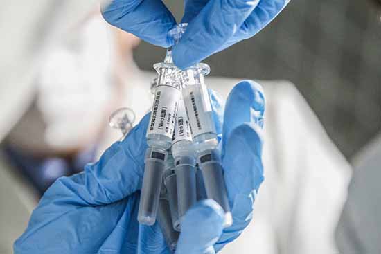 Un vaccin anti-COVID-19 chinois entre en 3e phase d'essais