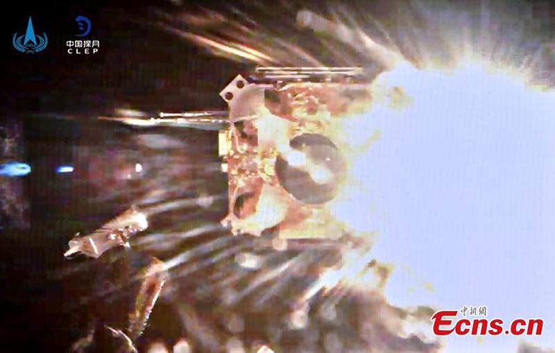 Le véhicule de remontée de Chang'e-5 entre sur son orbite lunaire prévue