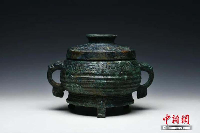 Des vestiges culturels découverts dans d'anciennes tombes dans le nord de la Chine