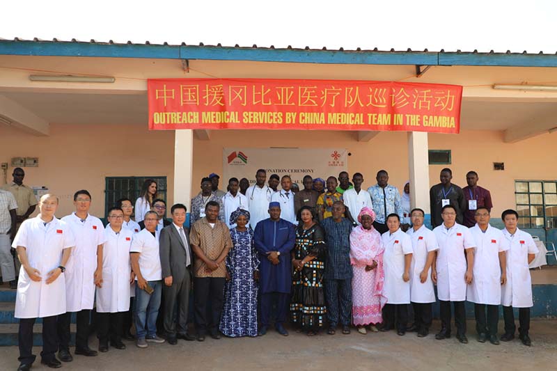 Une équipe médicale chinoise rentre chez elle après 18 mois en Afrique