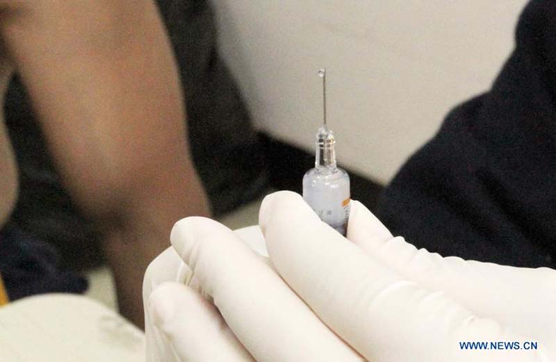 Chine : plus de 73.000 personnes vaccinées à Beijing