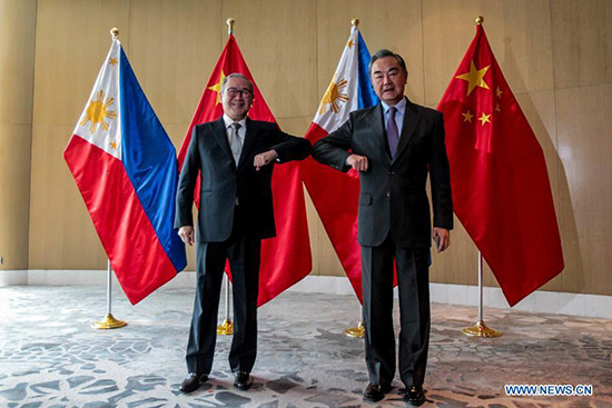 La Chine et les Philippines conviennent de renforcer leur coopération en matière de lutte contre le COVID-19 et de reprise économique