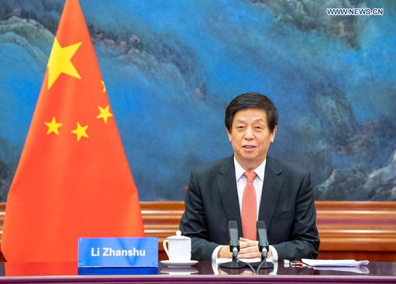 Le plus haut législateur chinois appelle à faire progresser les relations Chine-Iran
