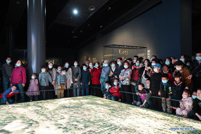 Chine : visite au musée de Sanxingdui au Sichuan (sud-ouest)