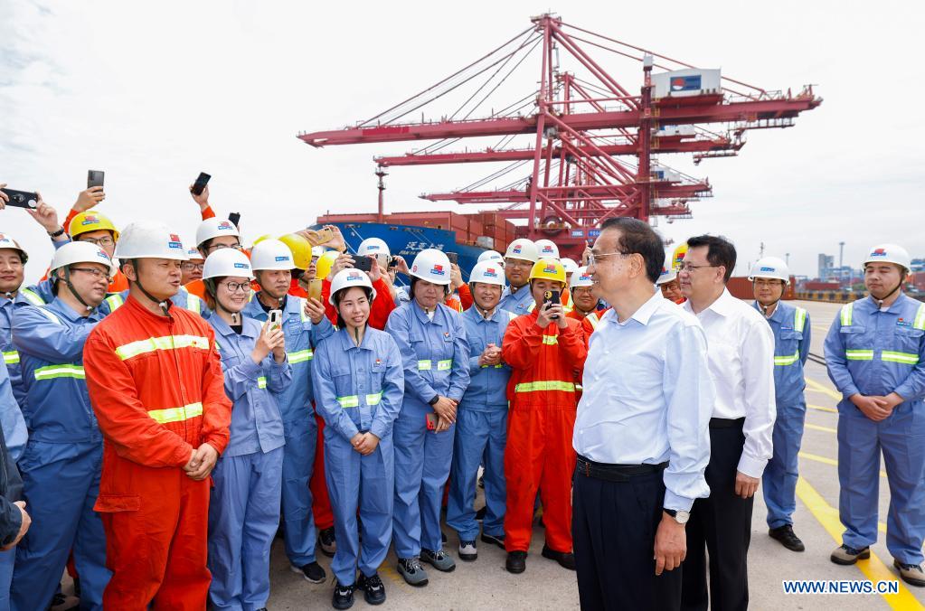 Le PM chinois souligne les efforts visant à renforcer la vitalité du marché pour le développement