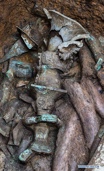 Chine : reliques déterrées dans les ruines de Sanxingdui