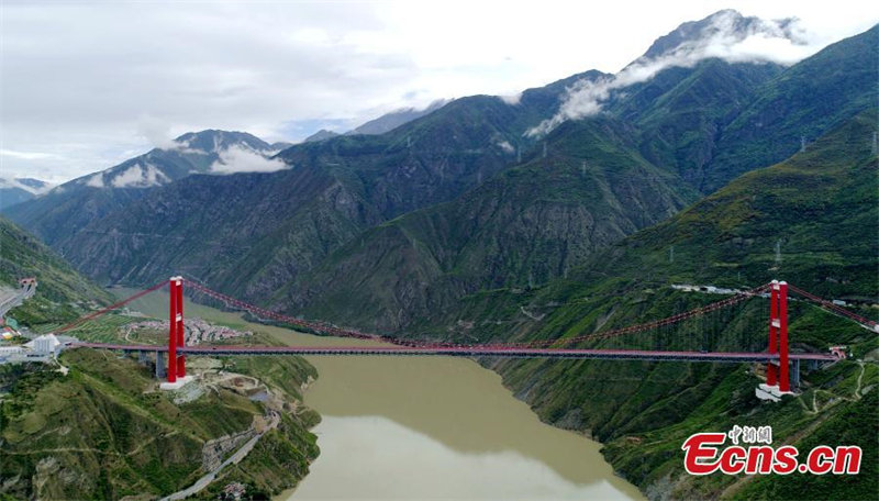 Le « Premier pont du Sichuan-Tibet », un bienfait pour la population locale