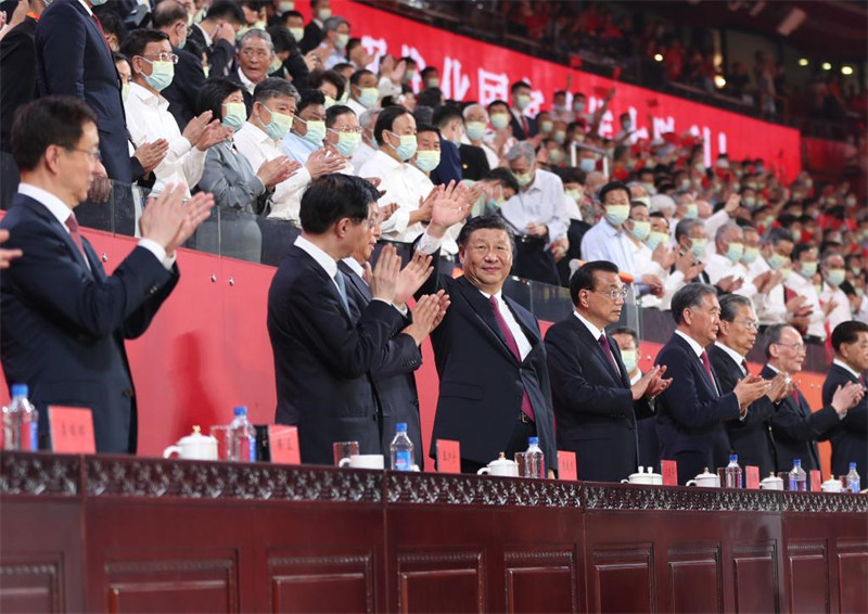 La Chine organise un spectacle pour célébrer le centenaire du PCC