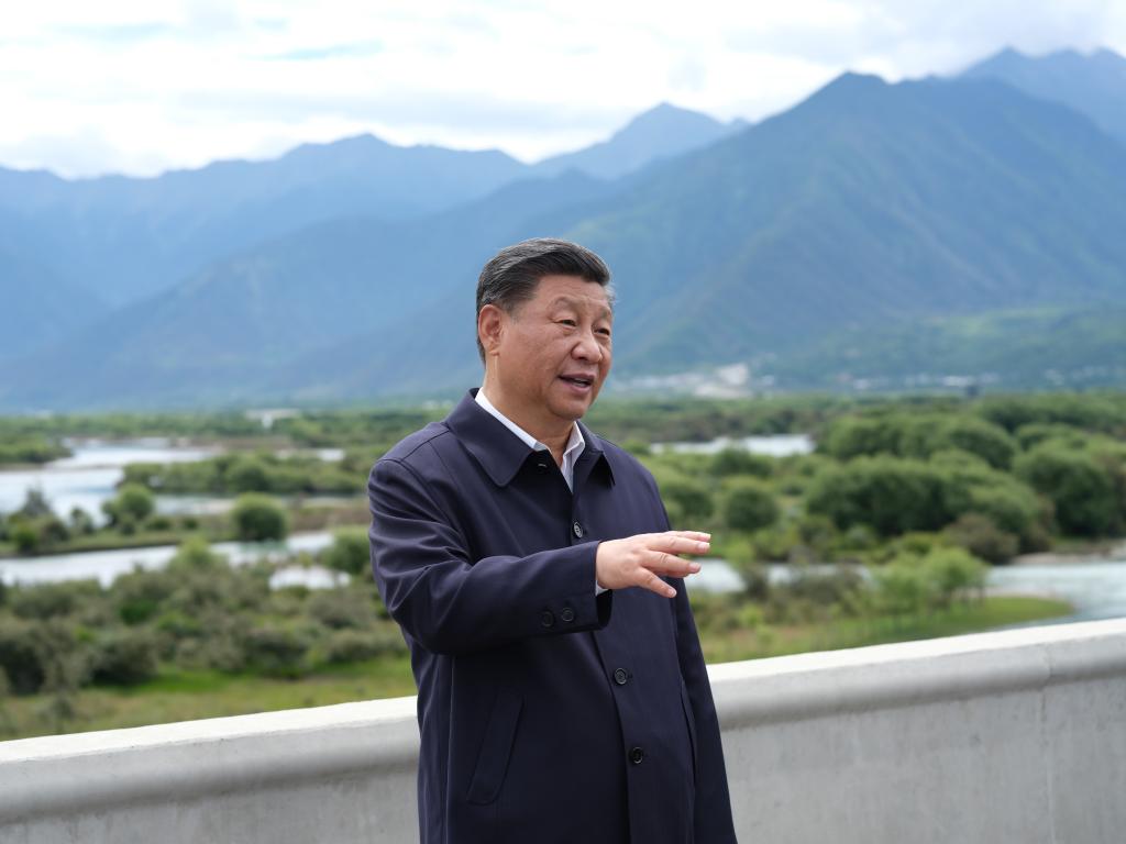 Xi Jinping inspecte le Tibet, insistant sur la stabilité durable et le développement de haute qualité
