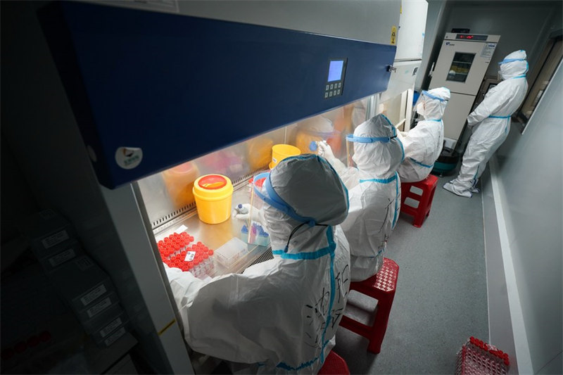 Chine : laboratoire de tests d'acide nucléique temporaire à Nanjing