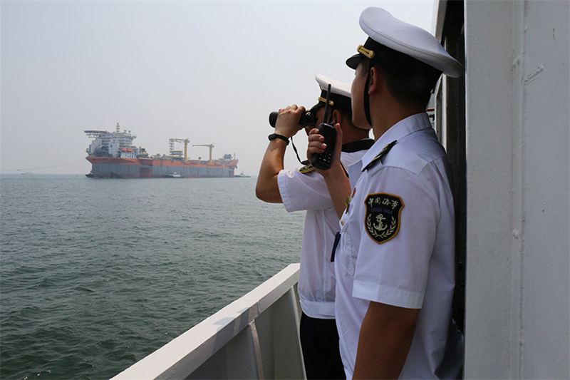 Un gigantesque navire pétrolier grand comme 3,5 terrains de football en construction à Tianjin