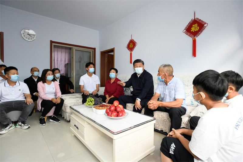 Xi Jinping inspecte la ville de Chengde au Hebei