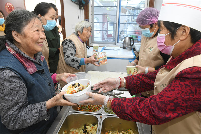 Anhui : dans ce restaurant, le déjeuner est gratuit pour les seniors et les handicapés