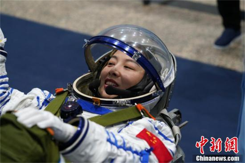 Photos de l'entraînement de l'équipage de vol de Shenzhou 13