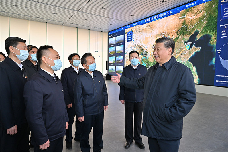 Xi Jinping inspecte l'estuaire du fleuve Jaune