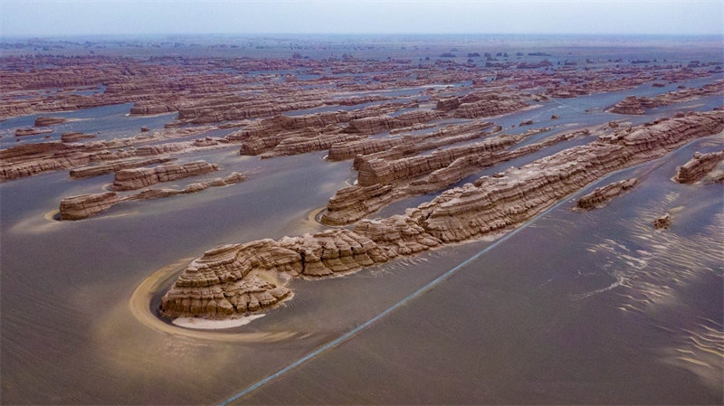 En photos : un paysage du géoparc national de Dunhuang Yardang