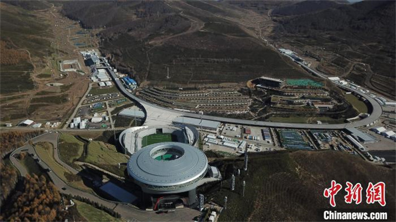 Les Jeux olympiques d'hiver rencontrent la Grande Muraille à Chongli, dans le Hebei