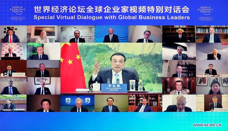 Le PM chinois s'engage à élargir inébranlablement l'ouverture