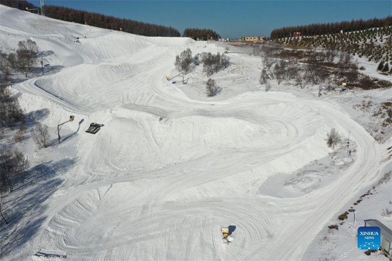 Les préparatifs de la station de ski de Yunding des JO d'hiver de Beijing 2022 se poursuivent