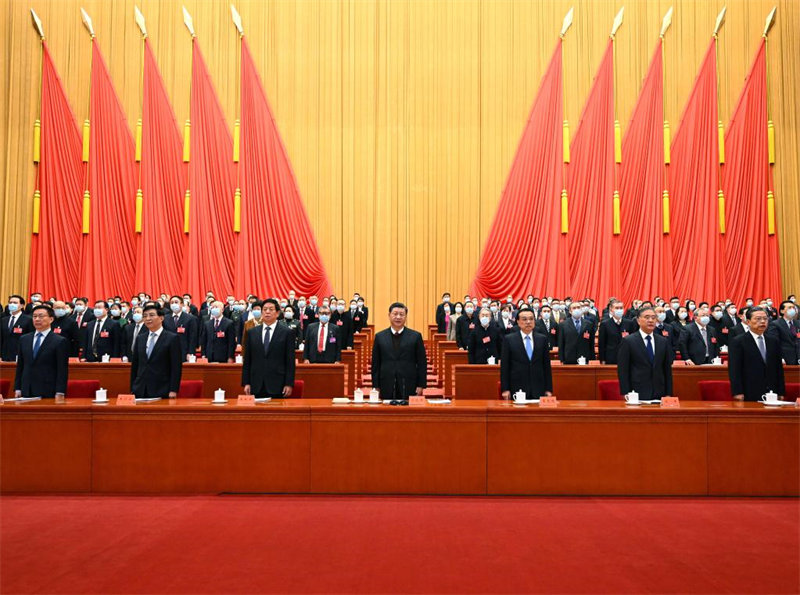 Xi Jinping met l'accent sur la confiance culturelle lors d'une grande conférence d'artistes et d'écrivains