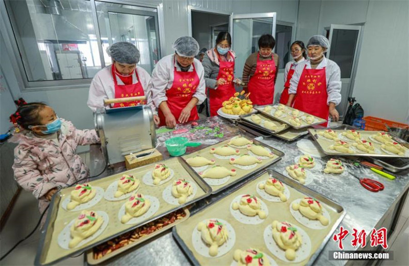 Les pains en forme de tigre populaires à l'approche du Nouvel An chinois