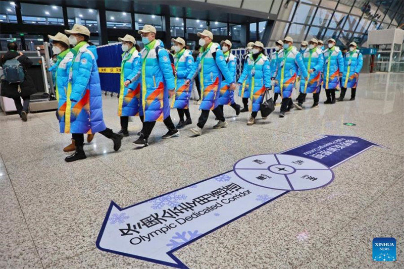 Le train à grande vitesse Beijing-Zhangjiakou pour les JO de Beijing 2022 mis en service