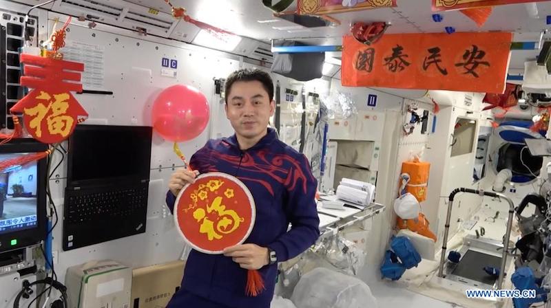 Les taïkonautes saluent les Chinois de l'espace à l'occasion du Nouvel An lunaire