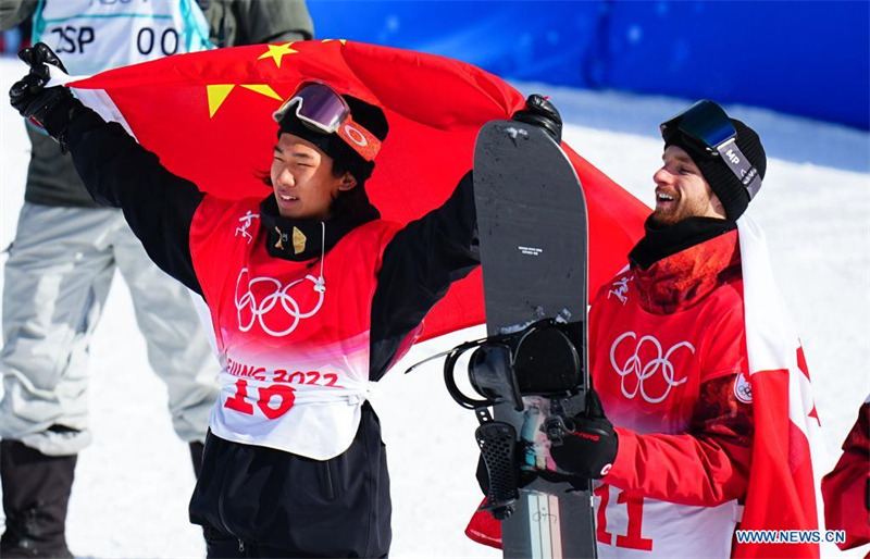 (BEIJING 2022) Snowboard slopestyle : l'or au Canadien Max Parrot et un argent historique pour le Chinois Su Yiming