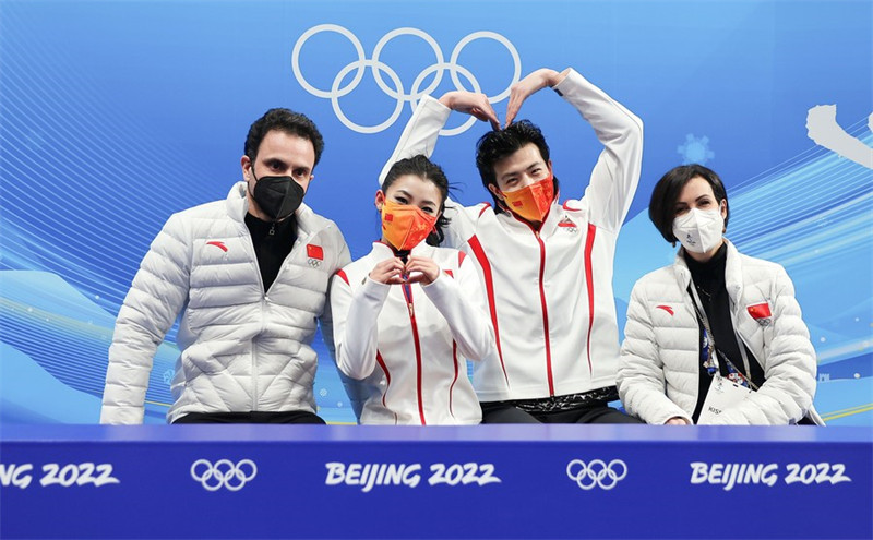 (Beijing 2022) Danse sur glace de patinage artistique, danse rythmique