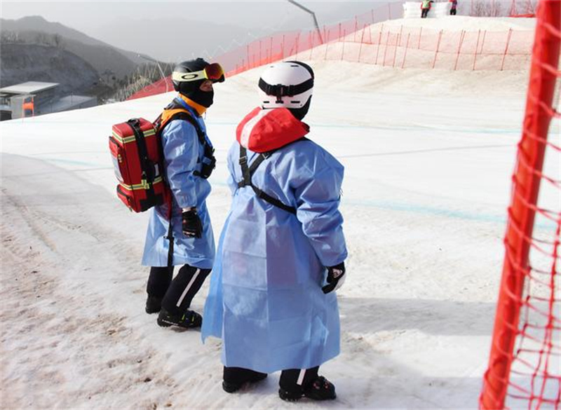 Les anges-gardiens du ski alpin des Jeux olympiques d'hiver de Beijing 2022